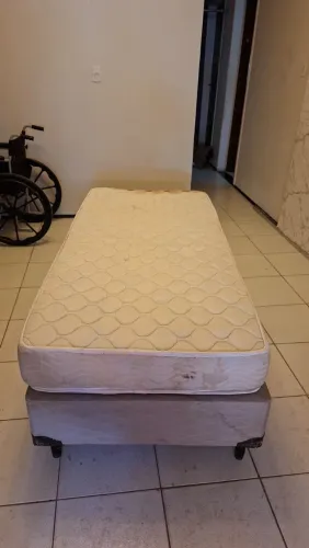 CAMA DE SOLTEIRO