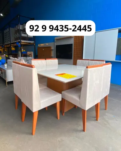 Mesa de Jantar 8 Lugares com 8 Cadeiras - R$ 3.250