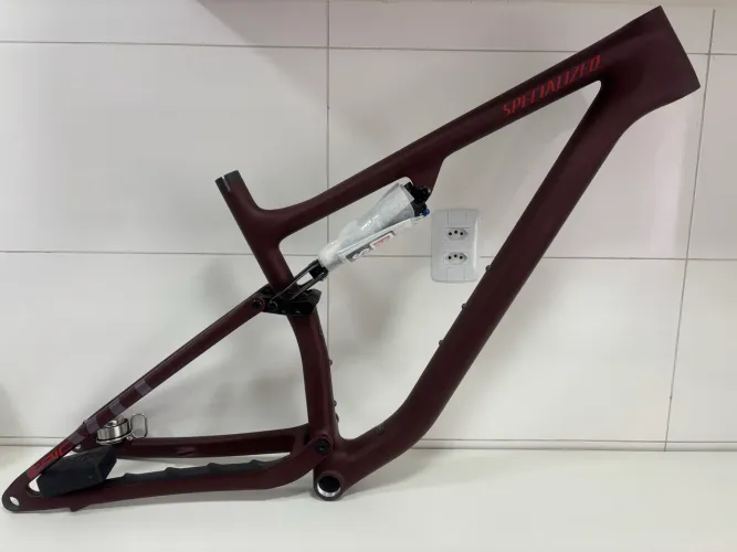 Quadro specialized Evo 2024 tamanhos L e XL