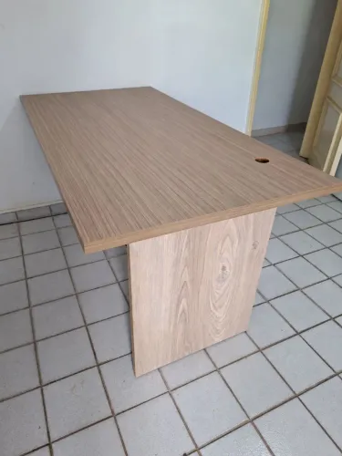Mesa de escritório