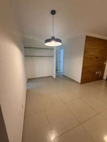 Imóvel para venda com 3 quartos em Aflitos - Recife - PE