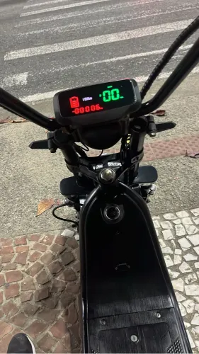 Scooter 2000w preta