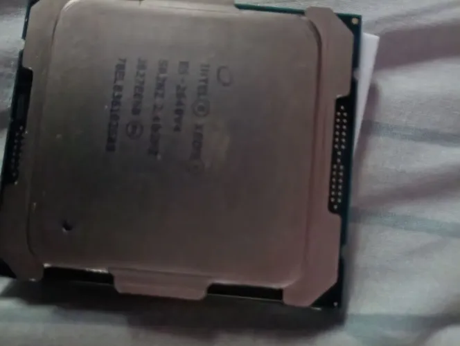 Processador xeon e5 2640 v4 10 núcleos 20 threads