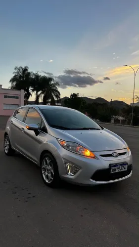 Ford Fiesta SE 1.6 16V Flex 5P 2012