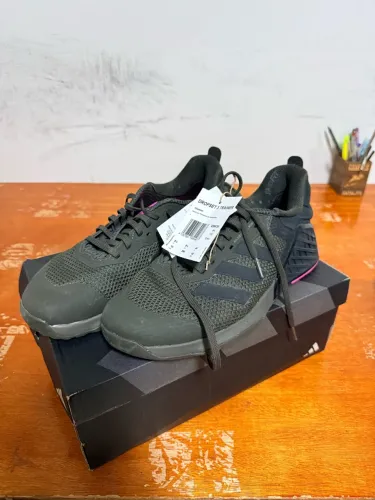 Tênis adidas dropset 3 - preto e rosa