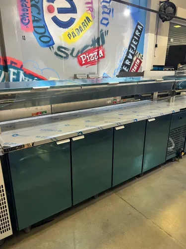 Balcão de serviço com condimentadora 2.50m nova pronta entrega 
