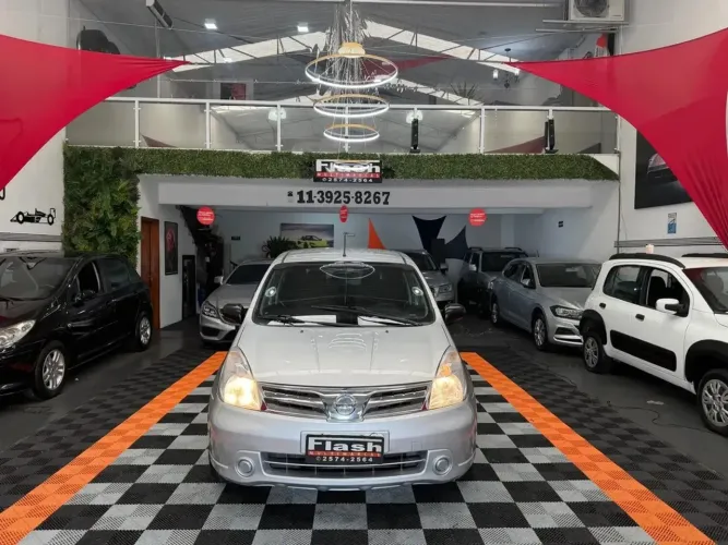 Nissan Livina S 1.8 16V Flex Fuel Aut. 2013