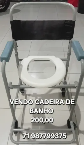 Cadeira de banho idoso,perfeito estado,falar no ZAP *75