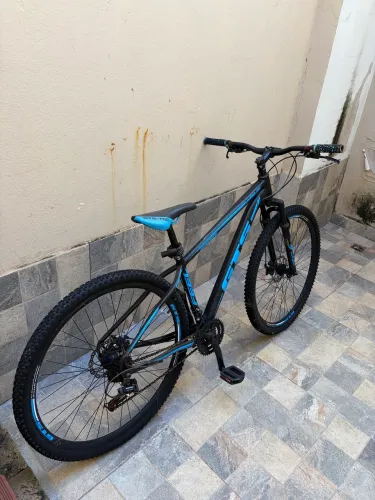 Bicicleta GTS Feel Aro 29
