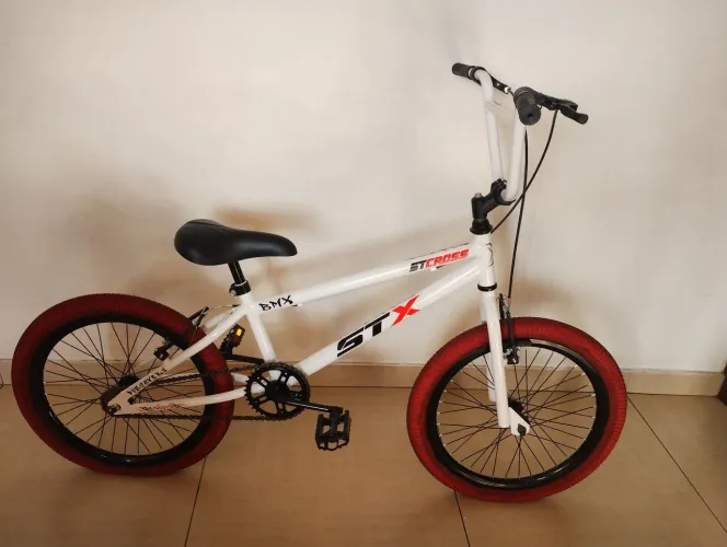 Bicicleta infantil BMX STX Aro 20
