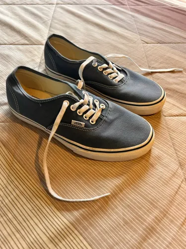Vans Authentic