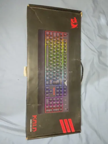 Teclado Gamer Redragon Kala RGB - Switch Red