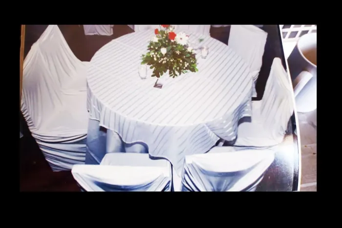 Vendo toalhas de cetim Redondas para mesa de convidados