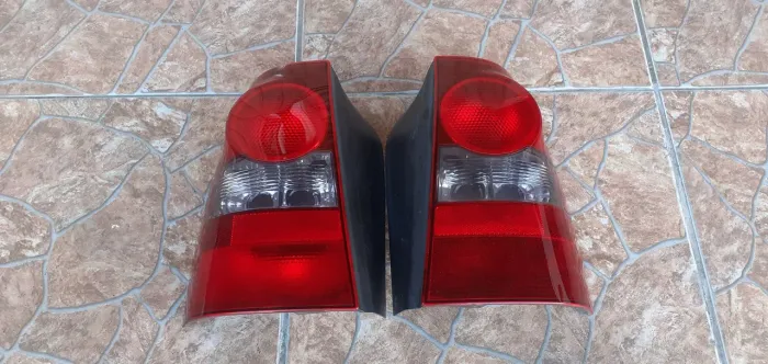 Par de Lanternas traseira parati G4 originais VW 