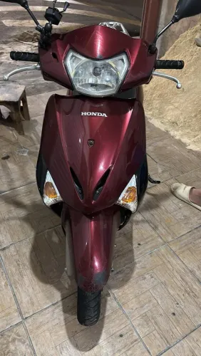 Honda Lead  