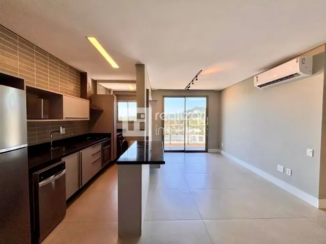 Apartamento 2 Suites no bairro Córrego Grande Florianópolis
