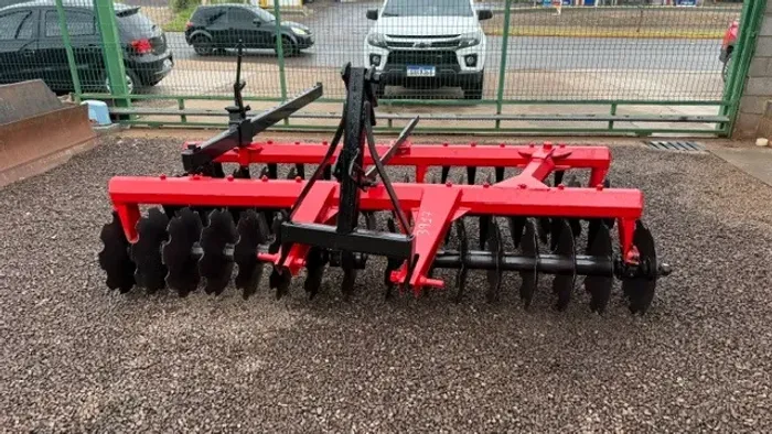 Grade Niveladora Baldan 32 Discos 