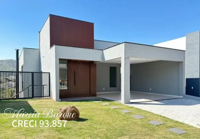 Casa à venda com linda vista no Condomínio Buona Vita Gold em Atibaia