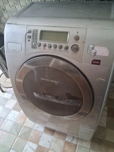 Máquina de Lavar Roupa Brastemp