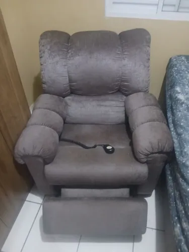 Poltrona reclinavel eletrica