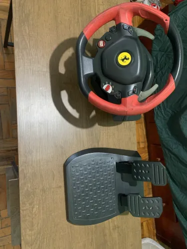 volante ferrari thrustmaster 458 spider