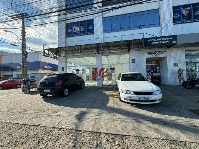 Loja de esquina com 250m², Bairro Mathias Velho em frente a farmácia - Canoas/RS