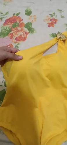 Body amarelo