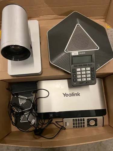 Kit de vídeo conferência Yelink CP 860