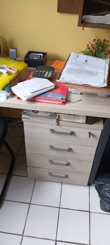 MESA ESCRITÓRIO COM GAVETA