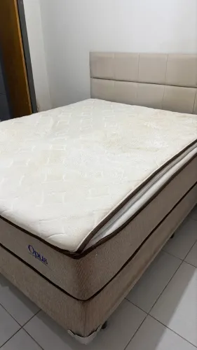 Cama box queen