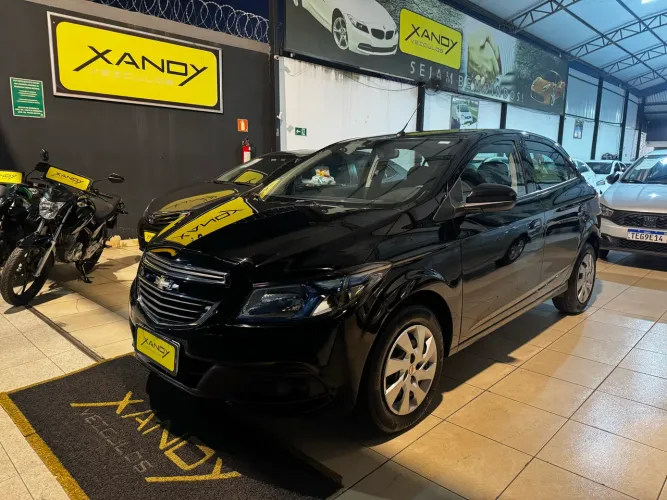 Chevrolet Onix Hatch LT 1.4 8V Flex Power Aut. 4P 2015
