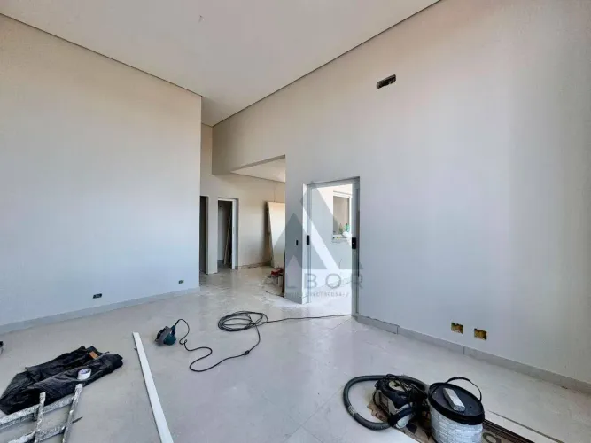 Casa com 3 dormitórios à venda, 105 m² por R$ 600.000 - Residencial Tivolli - Itapetininga