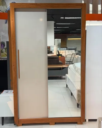 Guarda Roupa de Solteiro / NOVO/ Frete Grátis Belo Horizonte