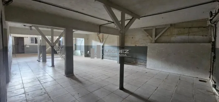 Aluga-se Galpão, Rua Antunes Maciel, 360m²