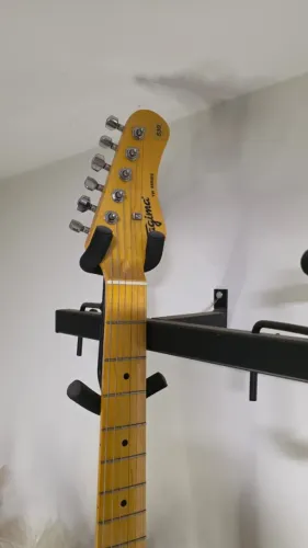 Guitarra Tagima Stratocaster