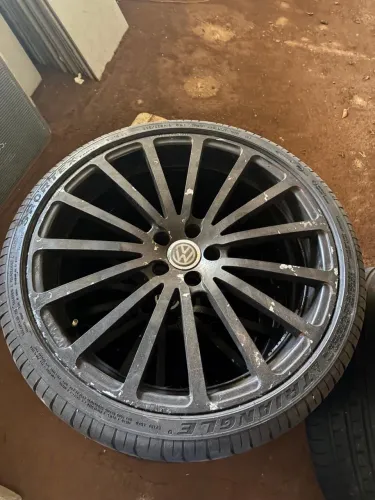 Roda aro 19 (com pneu)