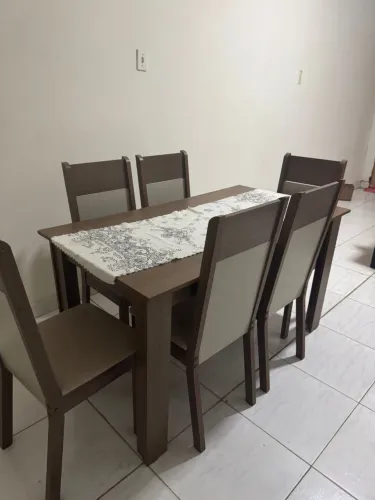Mesa 6 cadeiras