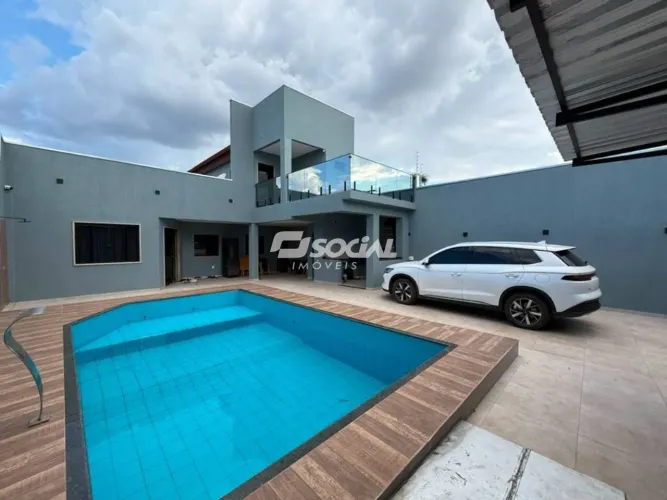 Oportunidade, Sobrado com 3 suites à venda, 236 m² por R$ 780.000 - Aponiã - Porto Velho/R