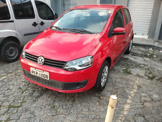 Volkswagen Fox 1.0 MI Total Flex 8V 5P 2012