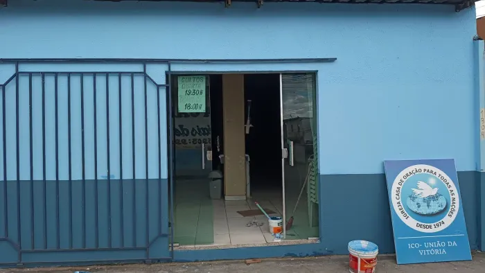 Trabalho com reformas,idraulica, pintura, textura, pedreiro,e outros..