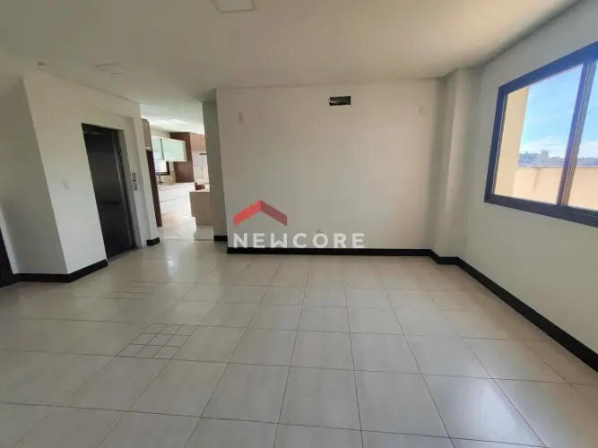 Cobertura em Travessa Engenheiro Boa Nova - Centro - Criciúma/SC