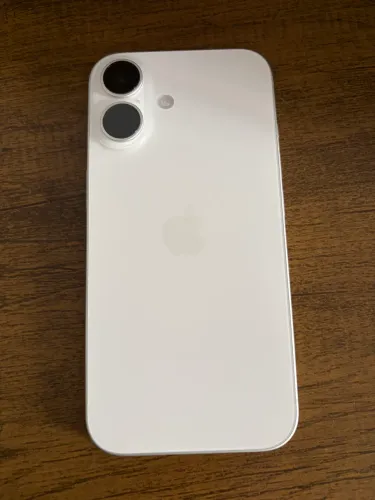 iPhone 16 Branco 128g 97% Bateria