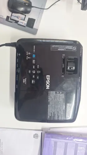 Projetor Epson PowerLite S18+ 3000 Lumens HDMI USB