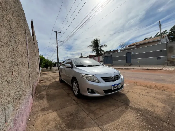 Toyota Corolla XEI 2.0 Flex 16V Aut. 2011