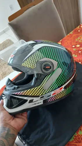 Capacete Ls2 novíssimo