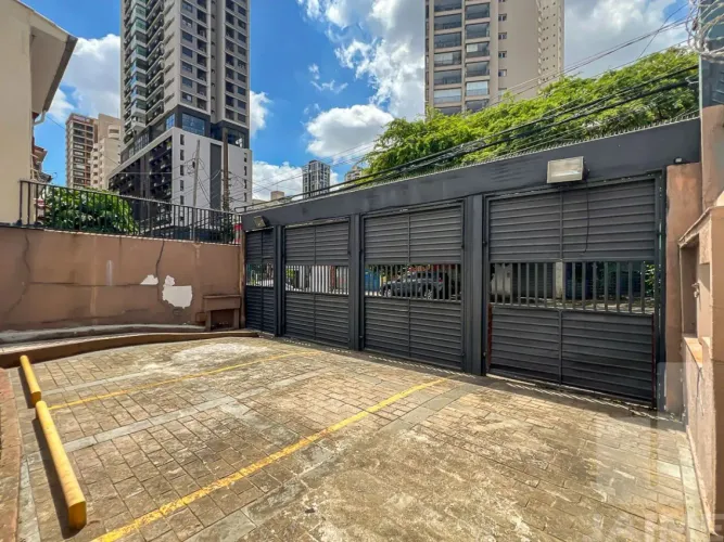 Casa comercial para venda em Perdizes , 482m².