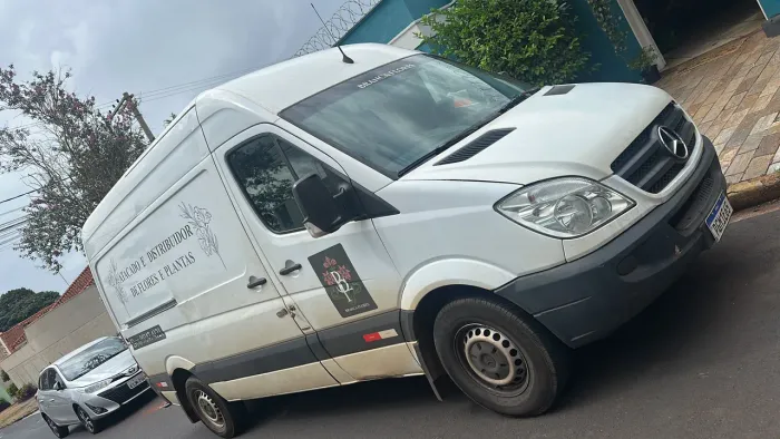 Mercedes-Benz Sprinter 311 Furgão Longo 2.2 Dies 2014