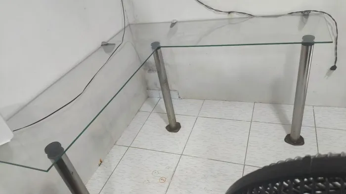 Mesa de Vidro em L, temperado 
