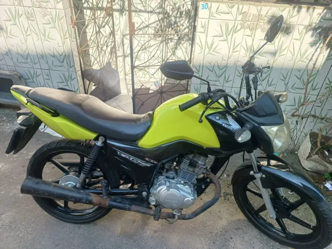 Vendo ou troco fan 125 peças de 150