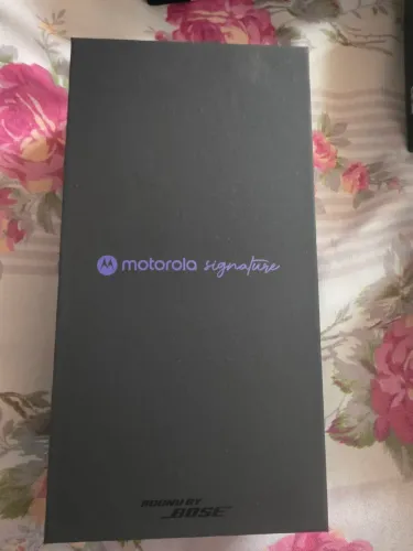 Motorola signature vendo ou troco